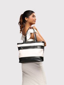 Caprese - Women White Marciano Tote Bag (M)