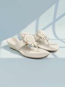 White color option, Sold out, Currently selected