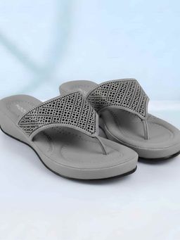 Mochi - Women Grey Sandals