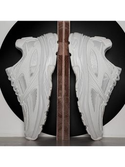 Red Tape - Men White Sneakers