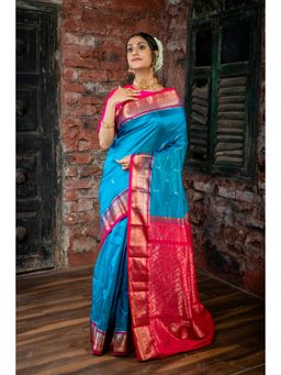 Maayavi - Women's Blue Neelavati Handloom Saree with Unstitched Blouse