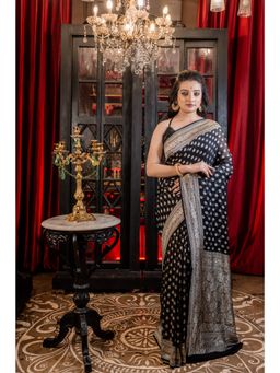Maayavi - Women's Black Advika Handloom Saree with Unstitched Blouse