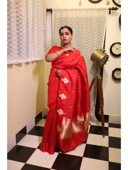 Maayavi - Women's Red Sindura Handloom Saree with Unstitched Blouse