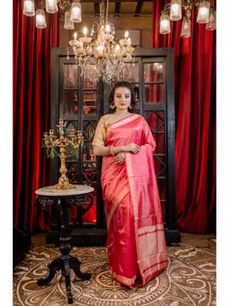 Maayavi - Women's Pink Kusumita Handloom Saree with Unstitched Blouse