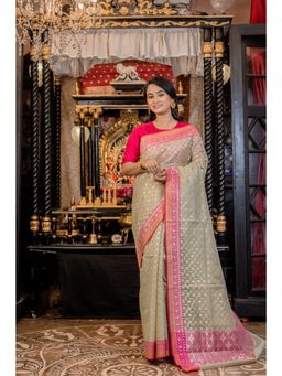 Maayavi - Women's Green Akriti Handloom Saree with Unstitched Blouse