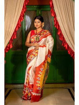 Maayavi - Women's Off White Alpana Printed Saree with Unstitched Blouse