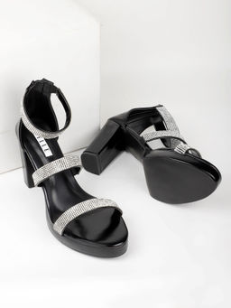 ELLE - Black Women Zip Sandals