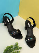 Black color option, Sold out, Currently selected