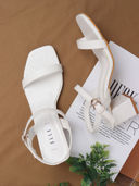 White color option, Sold out, Currently selected