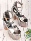 Grey color option, Sold out, Currently selected