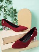 Maroon color option, Currently selected