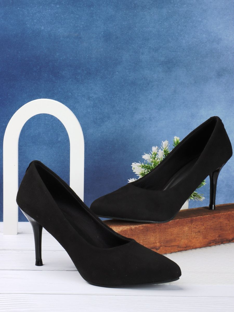 BLACK STILETTO HIGH HEELS