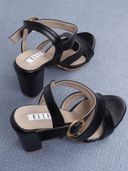 Black color option, Sold out