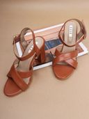 Tan color option, Sold out