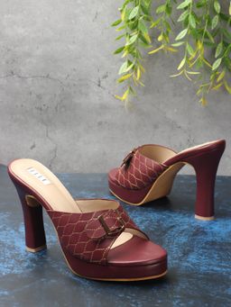ELLE - Maroon Women Buckle Sandals