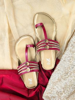 The Madras Trunk - Antique Gold Haiku Ruhi Braided Flat Kolhapuri