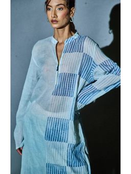 Banana Labs - Loop Mul Blue Kurta with Slip