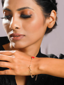 Priyaasi - Gold-Plated Heart Link Bracelet