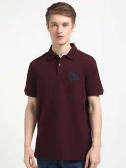 Tommy Hilfiger - Men Maroon Solid Polo T-Shirt