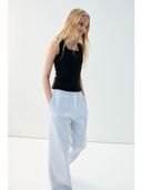 Black color option, Currently selected