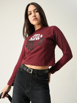 SHOWOFF - Womens Graphic Burgundy Crop T Shirt