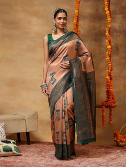 Garden VARELI - Women's Beige Traditional Zari Woven Art Silk Banarasi Saree