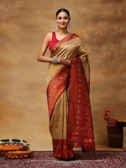 Garden VARELI - Women's Beige l Zari Woven Art Silk Banarasi Saree