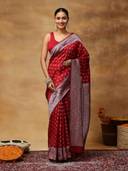 Maroon color option, Currently selected