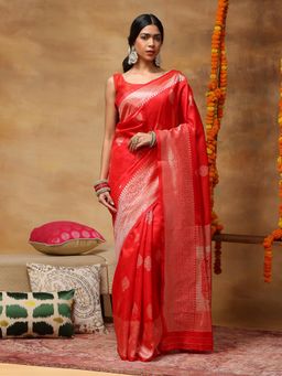 Garden VARELI - Women's Red l Zari Art Silk Banarasi Saree