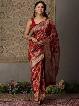 Garden VARELI - Women's Maroon Floral Zari Woven Art Silk Banarasi Saree