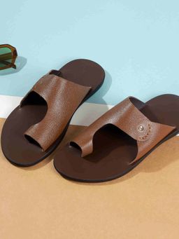 Mochi - Men Brown Sandals