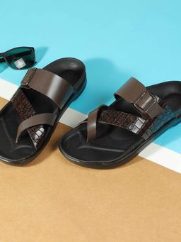 Mochi - Men Brown Sandals