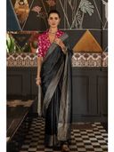 Black color option, Sold out, Currently selected