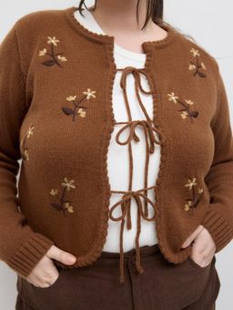 Cider - Floral Embroidery Knotted Cardigan Curve & Plus