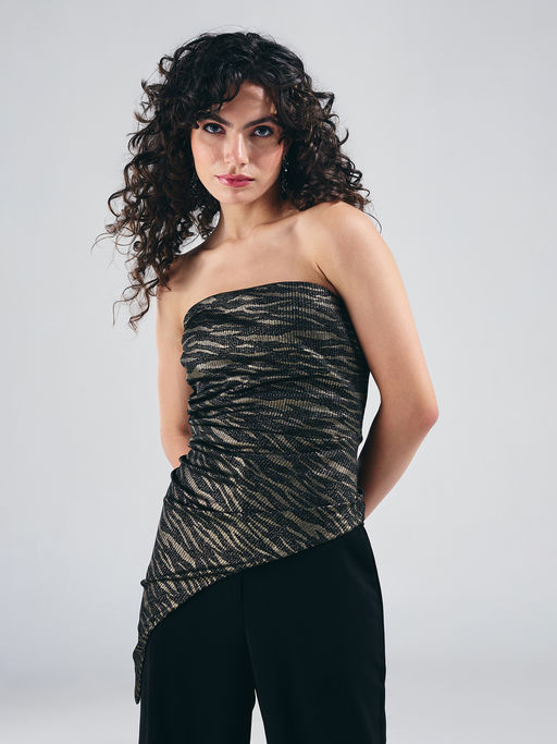 Twenty Dresses by Nykaa Fashion Black Bandeau Style Asymmetric Hem Strapless Top