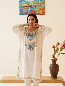Kashmir Box - Cream Kashmiri Aari Embroidered Cashmilon Kashmiri Phiran Winter Kurta