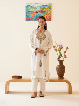 Kashmir Box - Off White Paisley Aari Embroidered Cashmilon Kashmiri Phiran Winter Kurta
