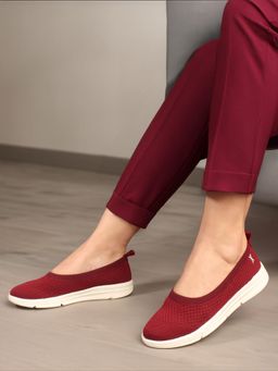 Carlton London - Womens Slip-On Maroon Woven Design Ballerinas