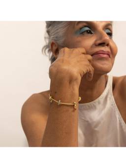 Nishani - Women Sterling Silver Mother-Daughter Bracelet