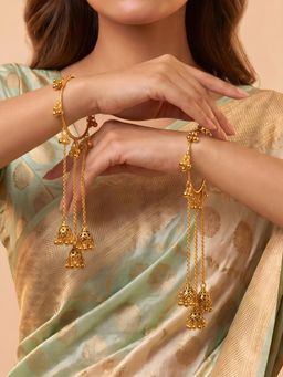 ADIVA - Gold-Plated Ghungroo Jhumki Chain Adjustable Kashmiri Bangles (Pack of 2)