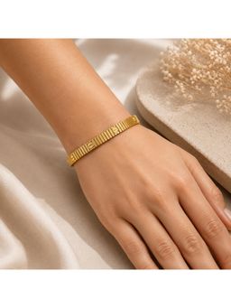 Salty - Women Stainless Steel Gold Statement Bracelet