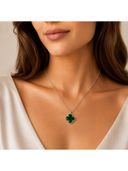 Green color option, Currently selected