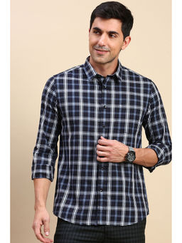 Classic Polo - Men's Navy Blue Slim Fit Checked Shirt