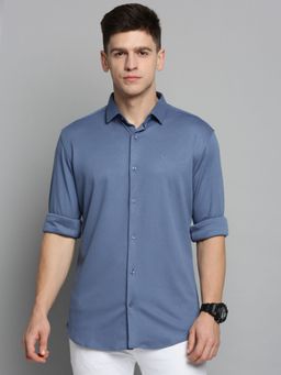SHOWOFFFF - Mens Spread Collar Blue Solid Shirt
