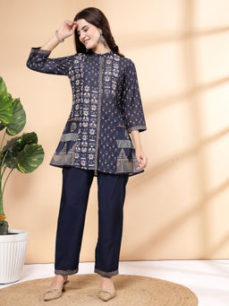 Nayam by lakshita - Navy Blue Ethnic Motifs Printed Regular Kurti with Pant and Scarf (Set of 3)