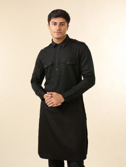 Diwas by Manyavar - Men Black Blended Cotton Pathani Kurta