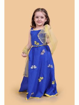 Titrit - Sleeveless Embroidered Cotton Lehenga with Choli and Dupatta (Set of 3)