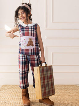 LAAD In every touch - Unisex Multi-Color Embroidered Top with Pant