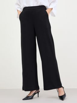 Styli - Women Black Wide Leg Full Length Pant