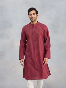 Fabindia - Maroon Cotton Dobby Slim Fit Kurta